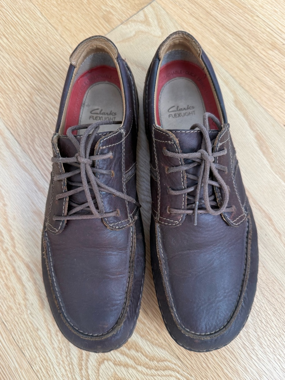 Clarks Men’s Dark Brown Leather Lace-Up Loafers, Size US 10